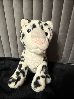 Aurora Eco Nation Snow Leopard Plush White Black Stuffed Animal 9”